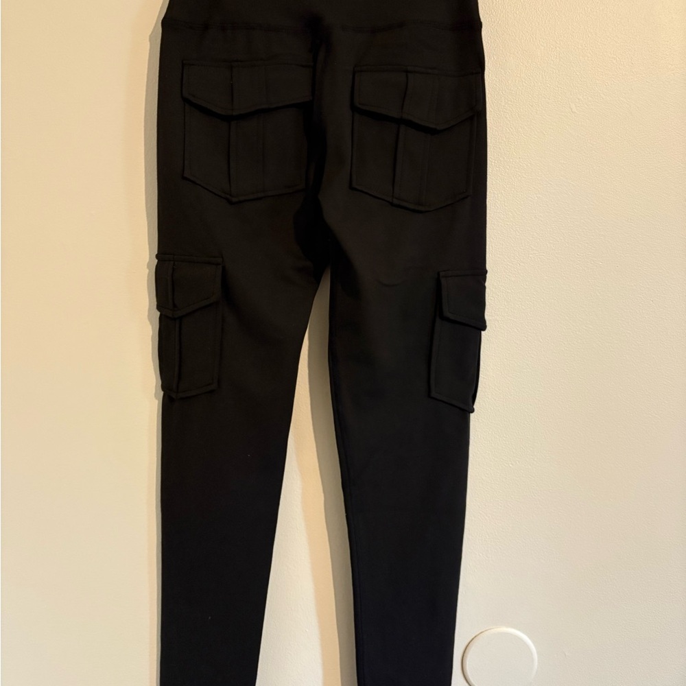 Black Cargo Leggings